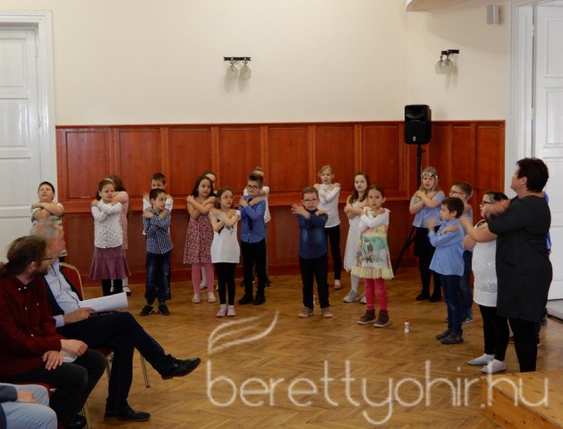 A költészet napja - 2019 12